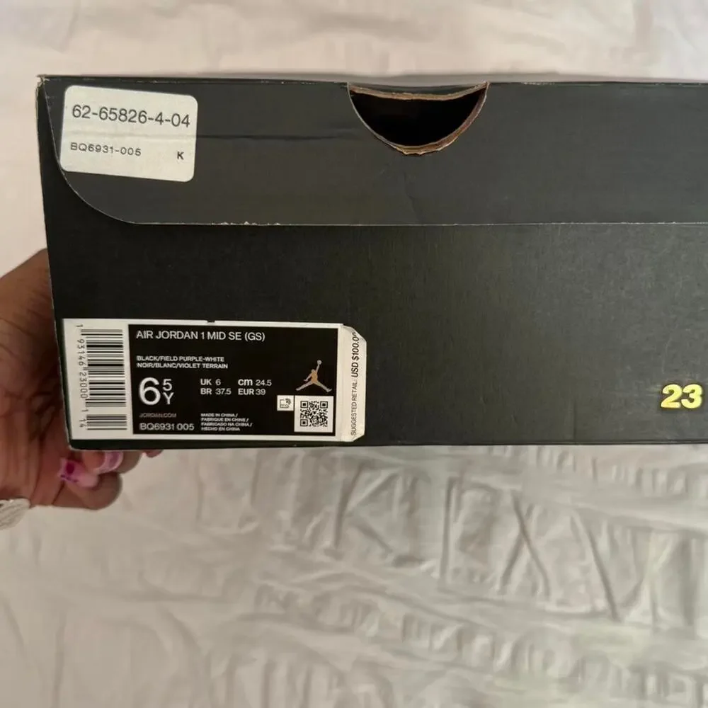 Jordan 1 Mid Lakers sneakers